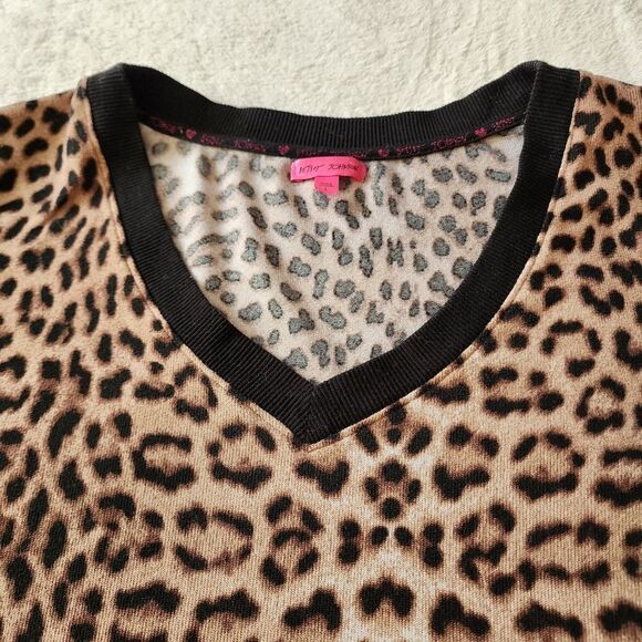 Betsy Johnson Large V Neck Long Sleeve Animal Print Cheetah Pullover Top - Picture 3 of 10